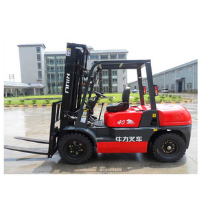 Chariot élévateur diesel 4000 kg avec moteur Isuzu C240